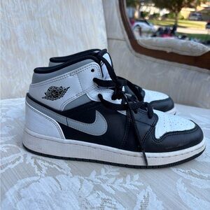 Jordan Kids Black and White Sneakers